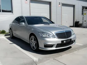 Mercedes-Benz S trieda Sedan